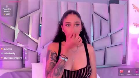 Snapshot of _lanna_jhonson_ chatting on 01.17.25 Lanna online show from 01.17.25