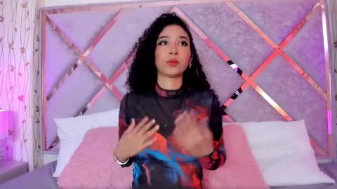 Snapshot of _lanna_jhonson_ chatting on 01.23.25 Lanna online show from 01.23.25