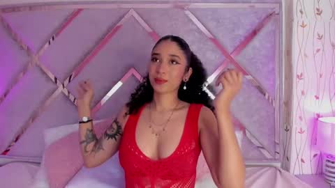 Snapshot of _lanna_jhonson_ chatting on 02.24.25 Lanna online show from 02.24.25