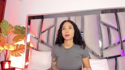 Lanna  online show from 02.21.26