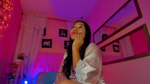 Snapshot of _lauper_ chatting on 01.13.25 _lauper_ online show from 01.13.25