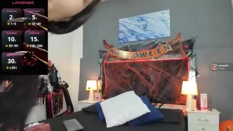 Lauralove online show from 11.02.25