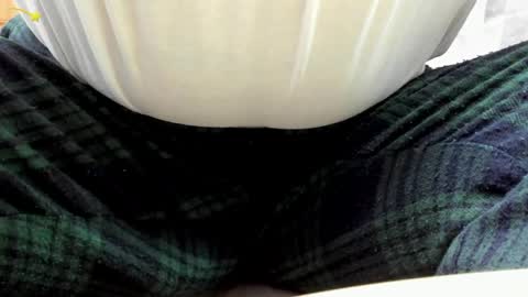Snapshot of _layne chatting on 05.18.26 Layne online show from 05.18.26