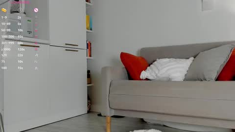 Snapshot of _leksi_ chatting on 12.05.25 leksi online show from 12.05.25