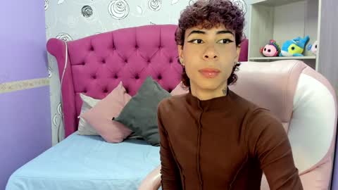 Snapshot of _lemmon_ chatting on 01.07.25  L E M M O N  online show from 01.07.25