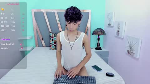 Snapshot of _lemmon_ chatting on 01.26.25  L E M M O N  online show from 01.26.25