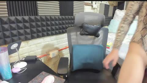 lexie online show from 04.06.26