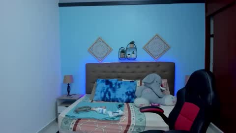 Liily online show from 09.16.25