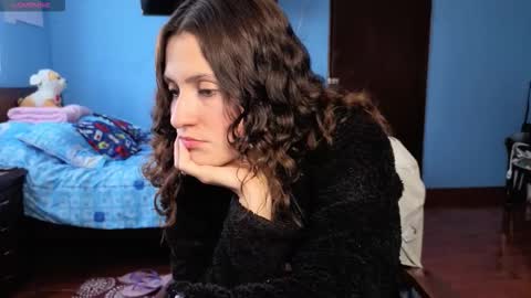 Snapshot of _lindasy_ chatting on 02.12.26 Lindasy online show from 02.12.26