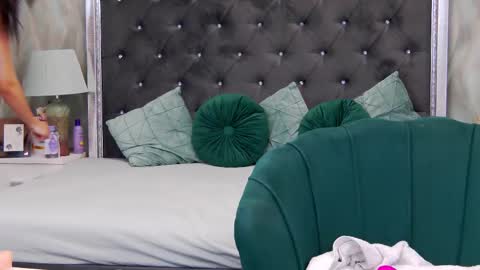 Snapshot of _lissa_ann_ chatting on 03.11.25 Lisa online show from 03.11.25