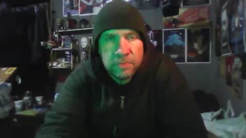 Snapshot of _longfellow chatting on 01.16.26 That guy online show from 01.16.26