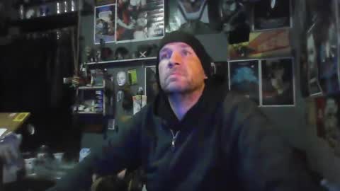 Snapshot of _longfellow chatting on 01.17.26 That guy online show from 01.17.26