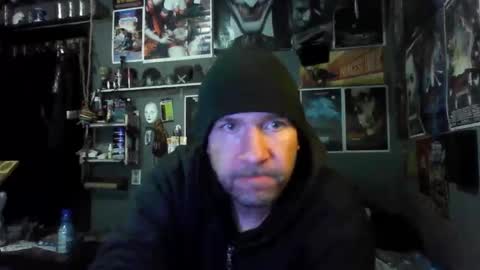 Snapshot of _longfellow chatting on 02.02.26 That guy online show from 02.02.26