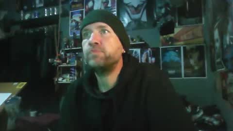 Snapshot of _longfellow chatting on 02.09.26 That guy online show from 02.09.26