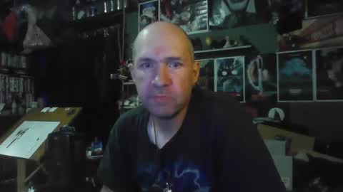 Snapshot of _longfellow chatting on 02.12.26 That guy online show from 02.12.26