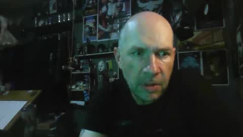 Snapshot of _longfellow chatting on 03.01.26 That guy online show from 03.01.26