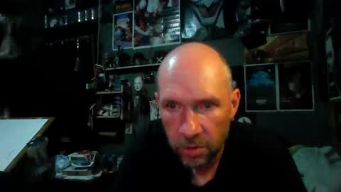 Snapshot of _longfellow chatting on 05.01.26 That guy online show from 05.01.26