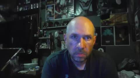 Snapshot of _longfellow chatting on 05.27.26 That guy online show from 05.27.26