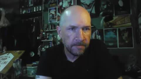 Snapshot of _longfellow chatting on 05.30.26 That guy online show from 05.30.26