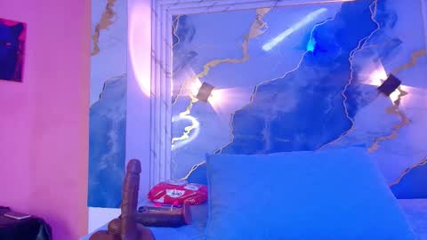 Lorrayne online show from 10.29.25