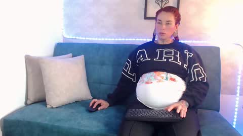 Snapshot of _lovely_celeste chatting on 10.20.25 Celeste online show from 10.20.25