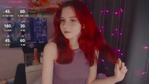Snapshot of _lovelylu_ chatting on 04.02.26 Lu online show from 04.02.26