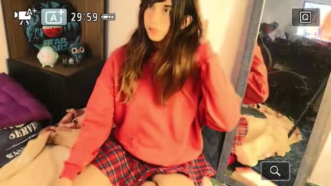 Snapshot of _lucy_white_ chatting on 10.18.25 Lucy online show from 10.18.25