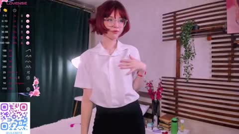 _lucystars online show from 11.04.25