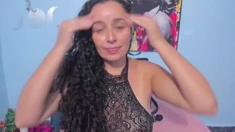  luna  sweet  online show from 10.21.25