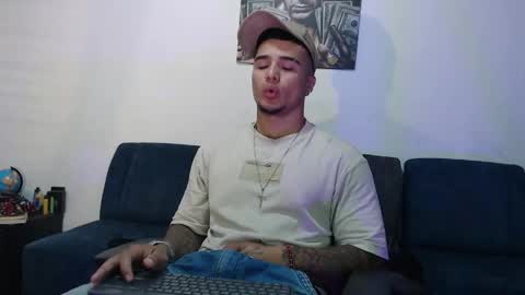 Snapshot of _luxury_23 chatting on 05.13.26 STIVEN online show from 05.13.26
