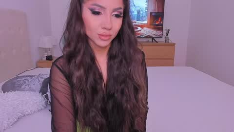 Lynna online show from 01.23.25