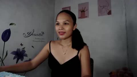 Snapshot of _m1ssj3n chatting on 06.04.26 _m1ssj3n online show from 06.04.26