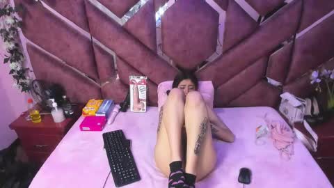 Snapshot of _maleja_19 chatting on 03.26.26 _maleja_19 online show from 03.26.26