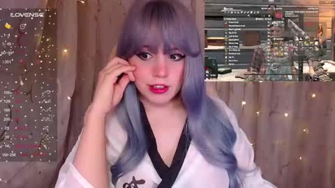 Snapshot of _marcelline_ chatting on 02.01.25 Kira online show from 02.01.25