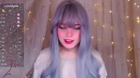 Snapshot of _marcelline_ chatting on 02.25.25 Kira online show from 02.25.25