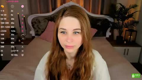 Snapshot of _mari_clark chatting on 05.04.26 Eva online show from 05.04.26