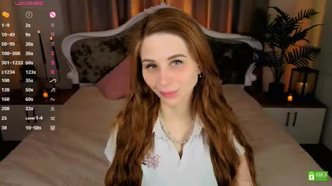 Snapshot of _mari_clark chatting on 05.07.26 Eva online show from 05.07.26