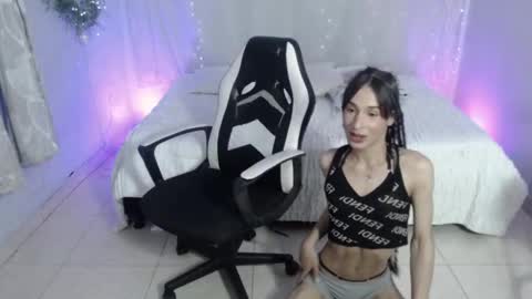 Mariana Fox online show from 11.11.25