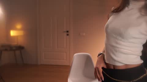 Snapshot of _mariarty_ chatting on 09.17.25 Marie -   -25 discount online show from 09.17.25