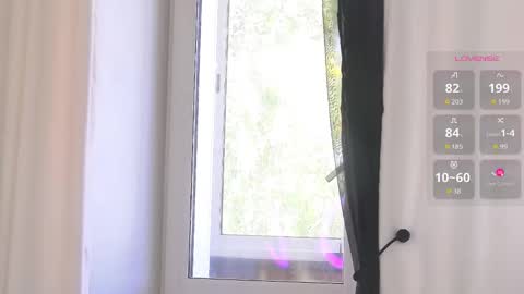 Mari online show from 09.17.25