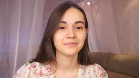  Gwen  online show from 03.09.25