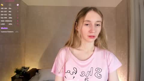  Gwen  online show from 11.10.25