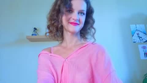 Snapshot of _masterpiece__ chatting on 06.29.26 Sophia online show from 06.29.26