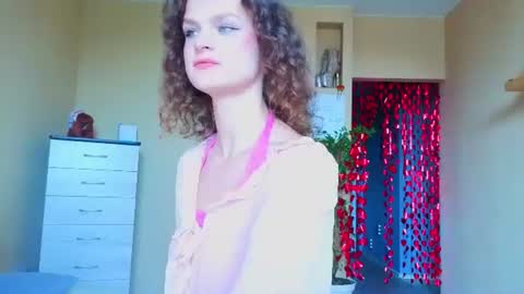 Snapshot of _masterpiece__ chatting on 07.30.26 Sophia online show from 07.30.26
