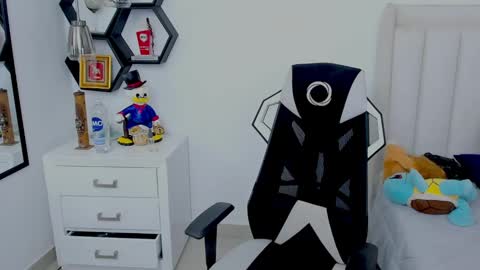 _matthew_santos_ online show from 12.20.24