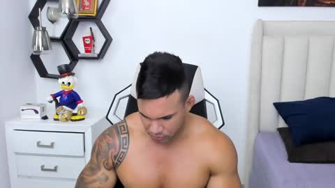 _matthew_santos_ online show from 01.14.25