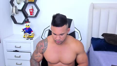 _matthew_santos_ online show from 01.20.25