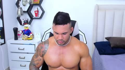 _matthew_santos_ online show from 02.05.25