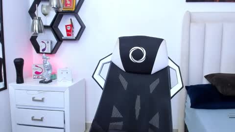 _matthew_santos_ online show from 02.23.25