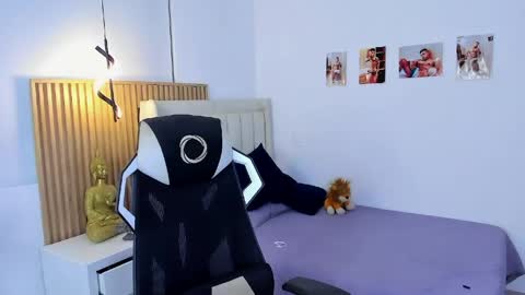 _matthew_santos_ online show from 04.17.26